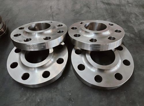 Latest company news about January 5 LHTi Part Of The Titanium Flange And Titanium Ring Shipment Display