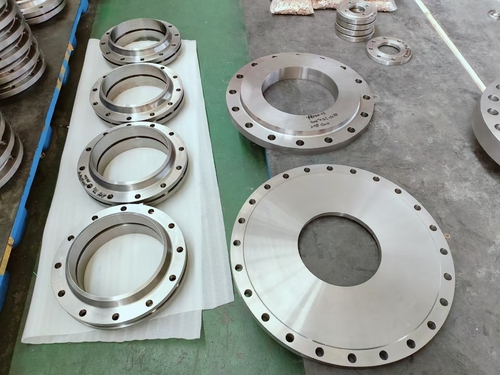 Latest company news about LHTI Titanium Flanges Shipped